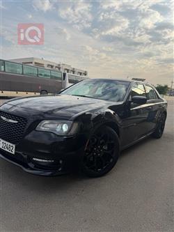 کرایسلەر 300